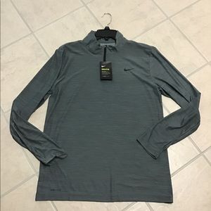 Men’s NIKE Breathe Dri-Fit Training pullover LG.